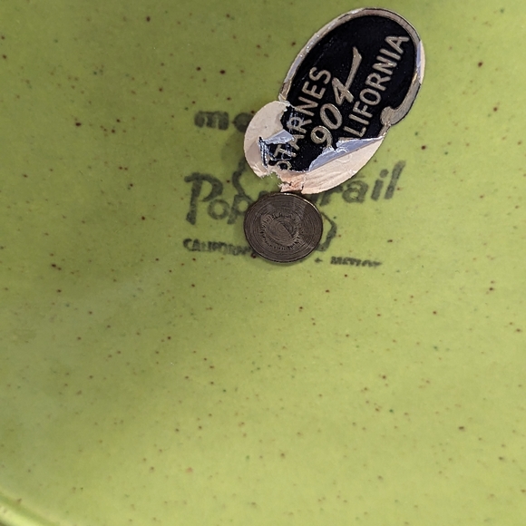 California poppy trail chartreuse two tier tidbit tray - Picture 6 of 13